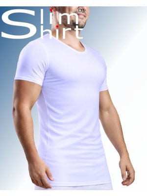 Chest Compression T-shirt, invisible under clothing, discreetly hides gynecomastia.